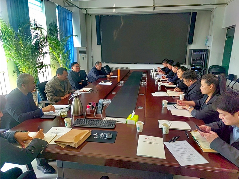 后勤保障服务中心举行2026年食堂餐饮企业安全责任书签订会议